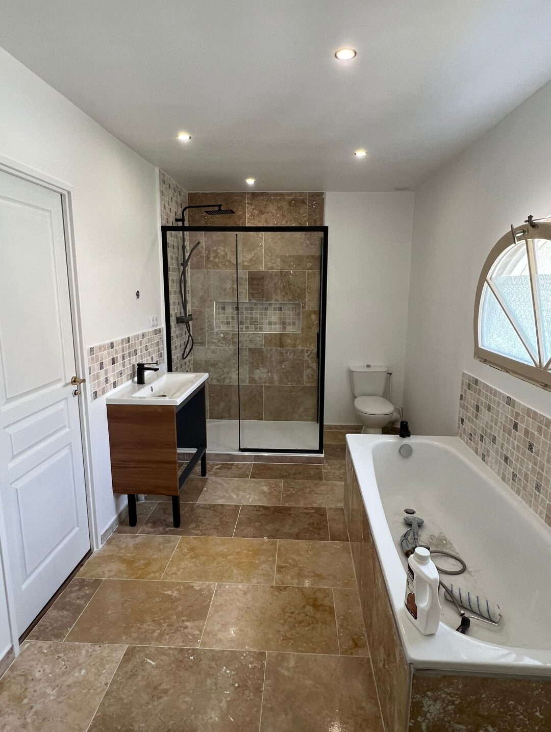 Screenshot_20241006_210945_Gallery